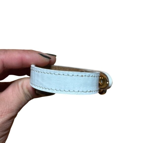 Gancini Buckle White Italian Leather Bracelet Classic Gold-Tone Padlock Closure - Picture 4 of 8